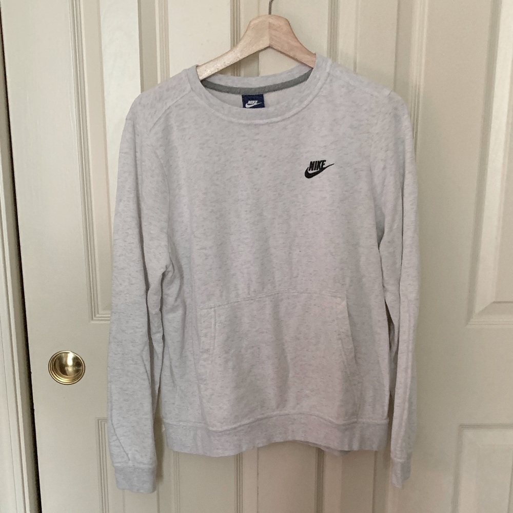 Nike gray logo sweatshirt pullover